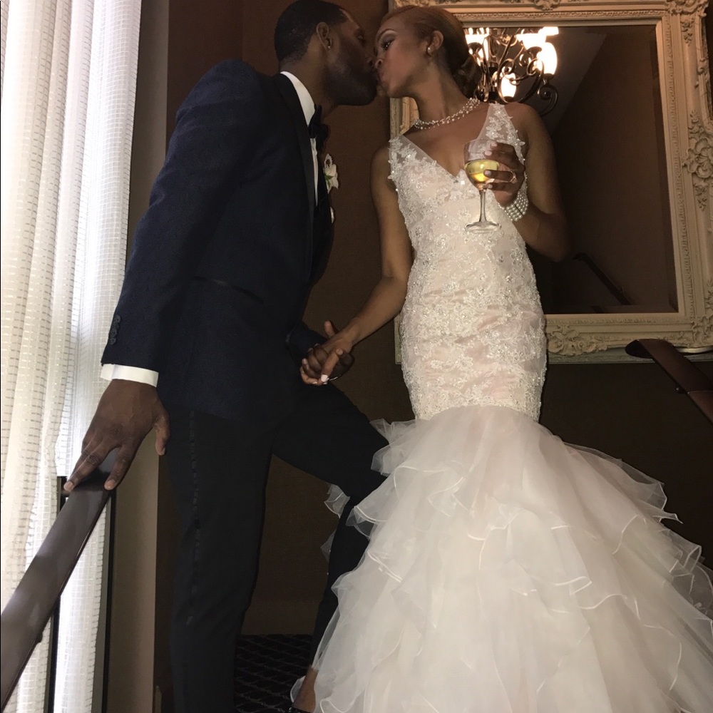 Blush wedding dress - Picture 3 of 4